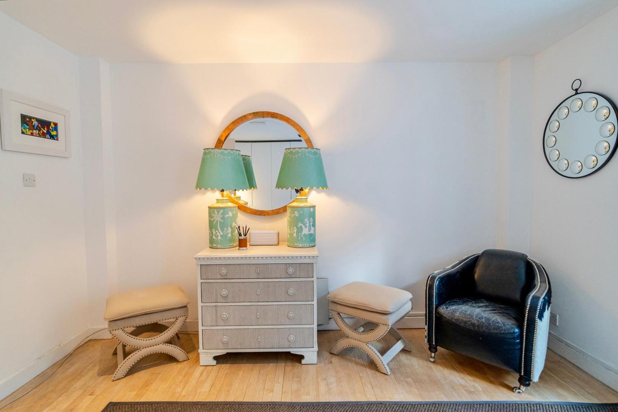Spacious West End Duplex Apartment, W1 Central Лондон Экстерьер фото
