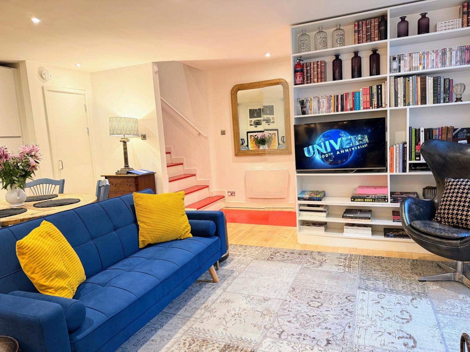 Spacious West End Duplex Apartment, W1 Central Лондон Экстерьер фото
