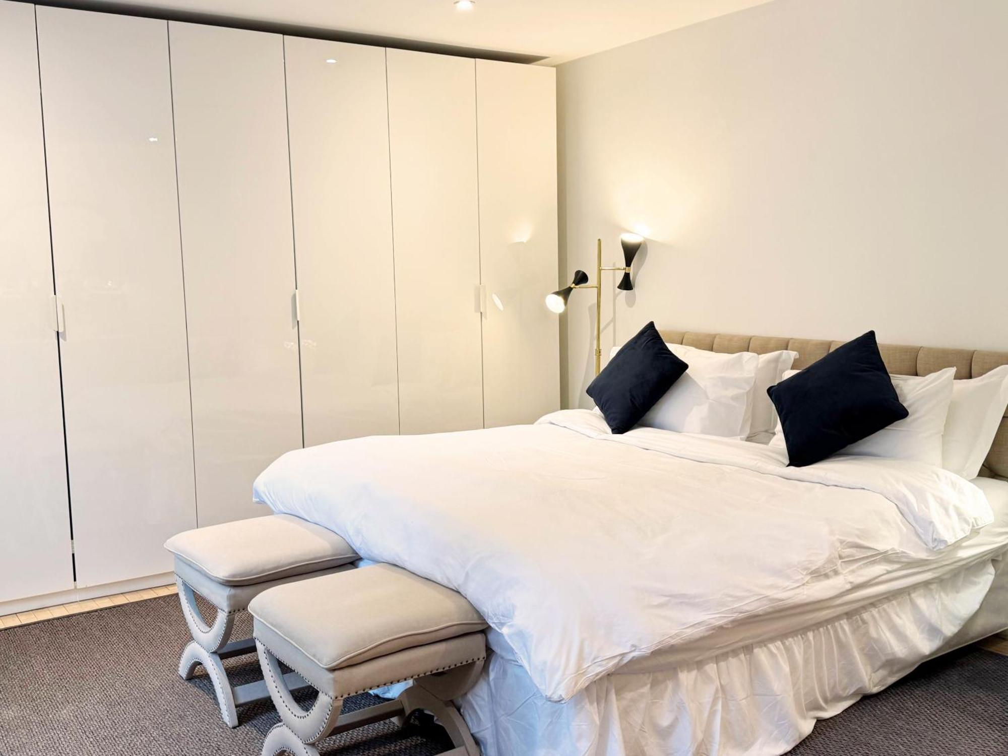 Spacious West End Duplex Apartment, W1 Central Лондон Экстерьер фото