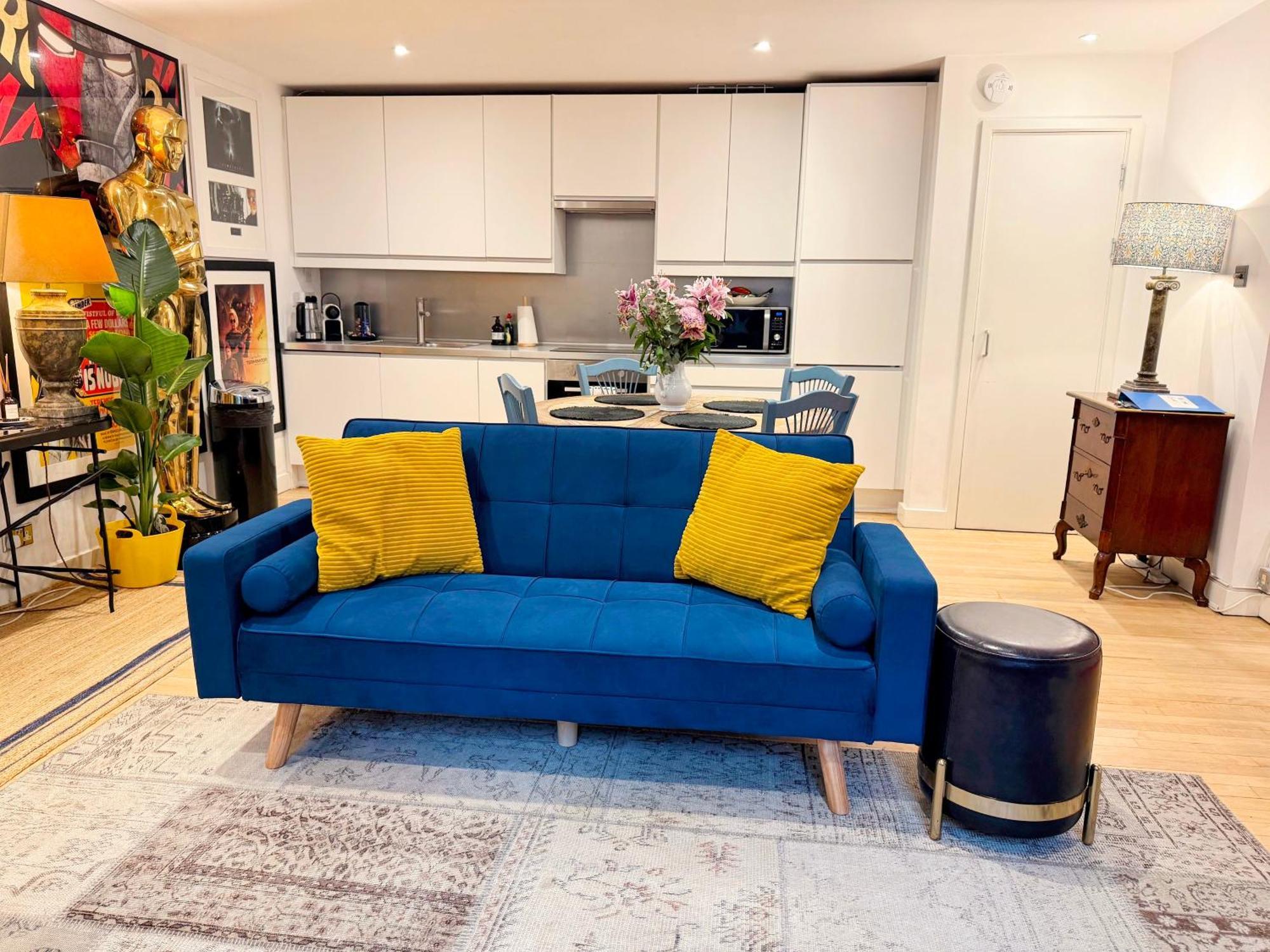 Spacious West End Duplex Apartment, W1 Central Лондон Экстерьер фото